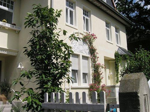 Hotel Villa Constantia Radebeul Εξωτερικό φωτογραφία