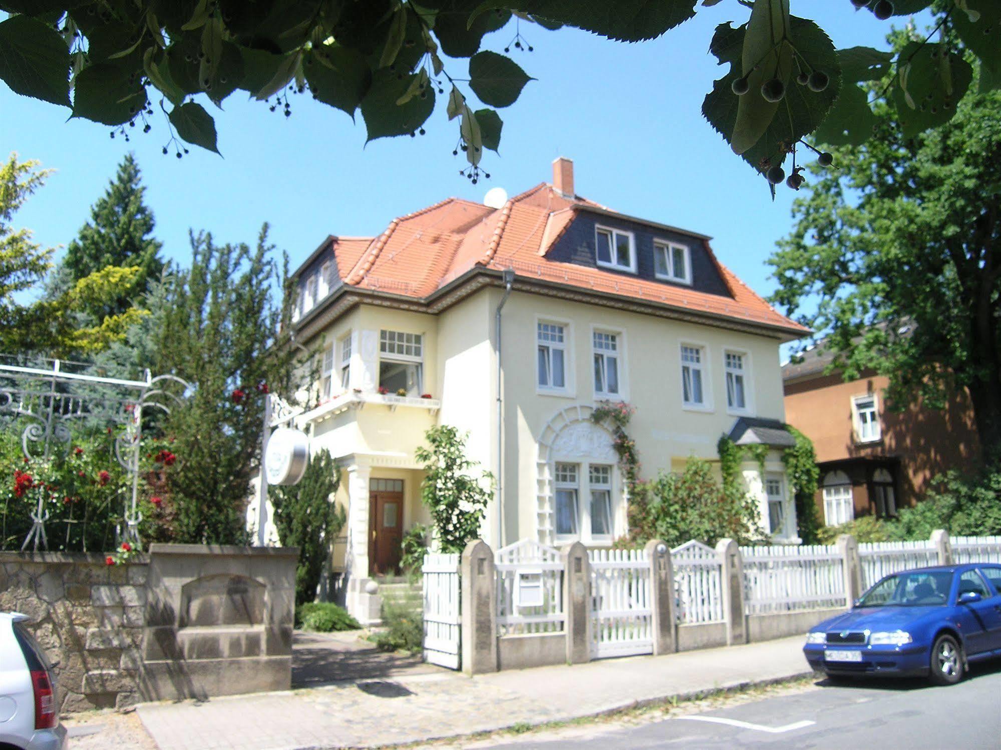 Hotel Villa Constantia Radebeul Εξωτερικό φωτογραφία